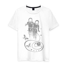 Мужская футболка хлопок с принтом Бабочки в космосе в Санкт-Петербурге, 100% хлопок | прямой крой, круглый вырез горловины, длина до линии бедер, слегка спущенное плечо. | астранавты | бабочки в космосе | вакуум | космонавты | космос | открытый космос | скафандр