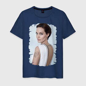 Мужская футболка хлопок с принтом Angelina Jolie в Санкт-Петербурге, 100% хлопок | прямой крой, круглый вырез горловины, длина до линии бедер, слегка спущенное плечо. | татуировки