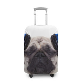 Чехол для чемодана 3D с принтом Мопс в наушниках в Санкт-Петербурге, 86% полиэфир, 14% спандекс | двустороннее нанесение принта, прорези для ручек и колес | дворняжка | домашние животные | любимец | мопс | пес | песик | питомец | собака | собачка