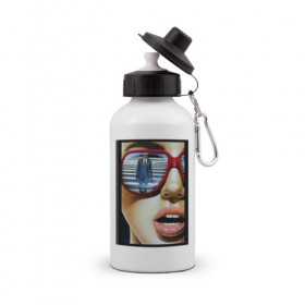 Бутылка спортивная с принтом Девушка в очках в Санкт-Петербурге, металл | емкость — 500 мл, в комплекте две пластиковые крышки и карабин для крепления | губы | зеркало | костюм | очки