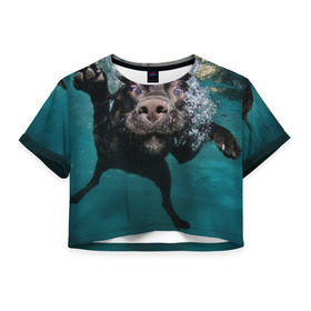 Женская футболка 3D укороченная с принтом Пес дайвер в Санкт-Петербурге, 100% полиэстер | круглая горловина, длина футболки до линии талии, рукава с отворотами | вода | гребет | дайвер | животное | купается | лапы | нос | пес | плавец | плывет | под водой | прикольный | пузыри | смешной | собака | щенок