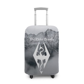 Чехол для чемодана 3D с принтом TES V SKYRIM в Санкт-Петербурге, 86% полиэфир, 14% спандекс | двустороннее нанесение принта, прорези для ручек и колес | dragon | mountain | skyrim | tes | tes 5 | the elder scrolls | горы | дракон | логотип | эмблема