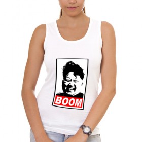 Женская майка хлопок с принтом BOOM КИМ ЧЕН ЫН в Санкт-Петербурге, 95% хлопок, 5% эластан |  | boom | kim chen eun | mems | ким чен ын | кнр | мемы | северная корея | ядерные ракеты