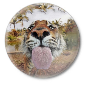 Значок с принтом Тигр показывает язык в Санкт-Петербурге,  металл | круглая форма, металлическая застежка в виде булавки | Тематика изображения на принте: голова | животные | кот | кошка | лев | лицо | прикол | прикольные | природа | смешные 
 животные | тигр | тигрица | юмор | язык