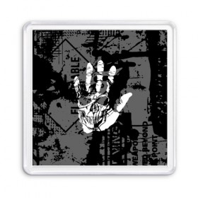 Магнит 55*55 с принтом Stop в Санкт-Петербурге, Пластик | Размер: 65*65 мм; Размер печати: 55*55 мм | black | caution | gray | halloween | hand | skeleton | skull | stop | white | белый | предупреждение | рука | серый | скелет | хэллоуин | череп | черный