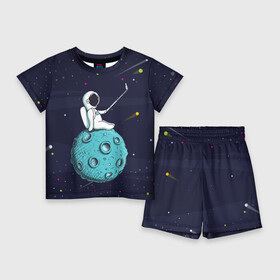 Детский костюм с шортами 3D с принтом Сэлфи Космонавта в Санкт-Петербурге,  |  | galaxy | moon | вселенная | галактика | звезды | космонавт | космос | луна | месяц | сэлфи | сэлфипалка
