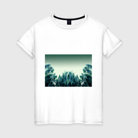 Женская футболка хлопок с принтом акварельный лес градиент в Санкт-Петербурге, 100% хлопок | прямой крой, круглый вырез горловины, длина до линии бедер, слегка спущенное плечо | акварель | горы | деревья | дымка | ели | лес | нрадиент | олень | отражение | природа | рисунок | силуэты