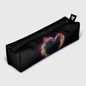 Пенал 3D с принтом пламенное сердце на черном в Санкт-Петербурге, 100% полиэстер | плотная ткань, застежка на молнии | любовь | огонь | пламя | пылает | радужный огонь | сердечко | сердце | темный фон | чувства