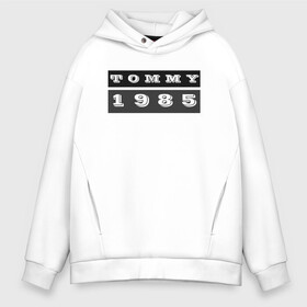 Мужское худи Oversize хлопок с принтом Tommy 1985 в Санкт-Петербурге, френч-терри — 70% хлопок, 30% полиэстер. Мягкий теплый начес внутри —100% хлопок | боковые карманы, эластичные манжеты и нижняя кромка, капюшон на магнитной кнопке | Тематика изображения на принте: 1985 | black white | tommy | tommy hilfiger | tommy jeans | лого | минимализм | томми | томми джинс | томми хилфигер | хилфигер | черно белое