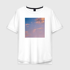 Мужская футболка хлопок Oversize с принтом Луна на вечернем небе в Санкт-Петербурге, 100% хлопок | свободный крой, круглый ворот, “спинка” длиннее передней части | Тематика изображения на принте: вечер | луна | месяц | небо | облака