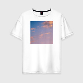 Женская футболка хлопок Oversize с принтом Луна на вечернем небе в Санкт-Петербурге, 100% хлопок | свободный крой, круглый ворот, спущенный рукав, длина до линии бедер
 | Тематика изображения на принте: вечер | луна | месяц | небо | облака