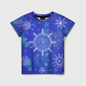 Детская футболка 3D с принтом Белые простые снежинки на синем фоне в Санкт-Петербурге, 100% гипоаллергенный полиэфир | прямой крой, круглый вырез горловины, длина до линии бедер, чуть спущенное плечо, ткань немного тянется | Тематика изображения на принте: белые снежинки | зимний | зимний паттерн | новогодний | паттерн со снежинками | светящееся снежинки | синий фон | снегопад | снегопад на синем фоне | снежинки | снежинки карандашом